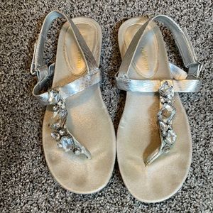 Libby.Edelman Silver Sandal. Size 8.5